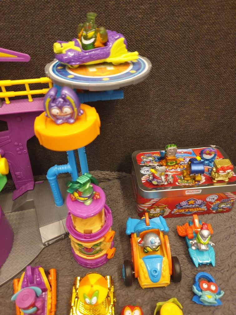 Super zings Labolatorium + pojazdy i zingsy