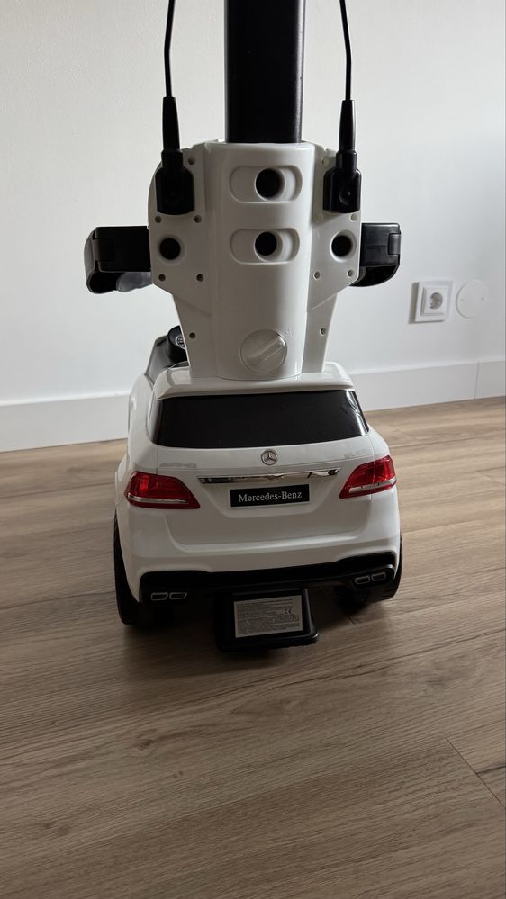 Carro para bebe/criança mercedes gle 63 chipolino