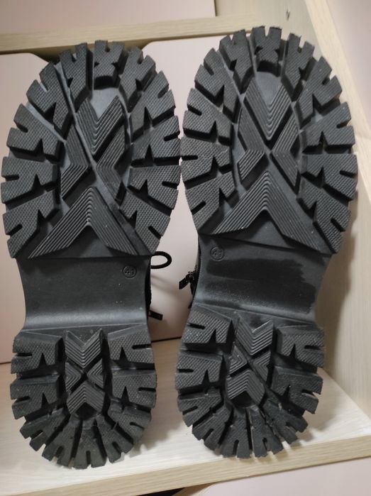 Черевики ботинки зимові шкіряні 41р