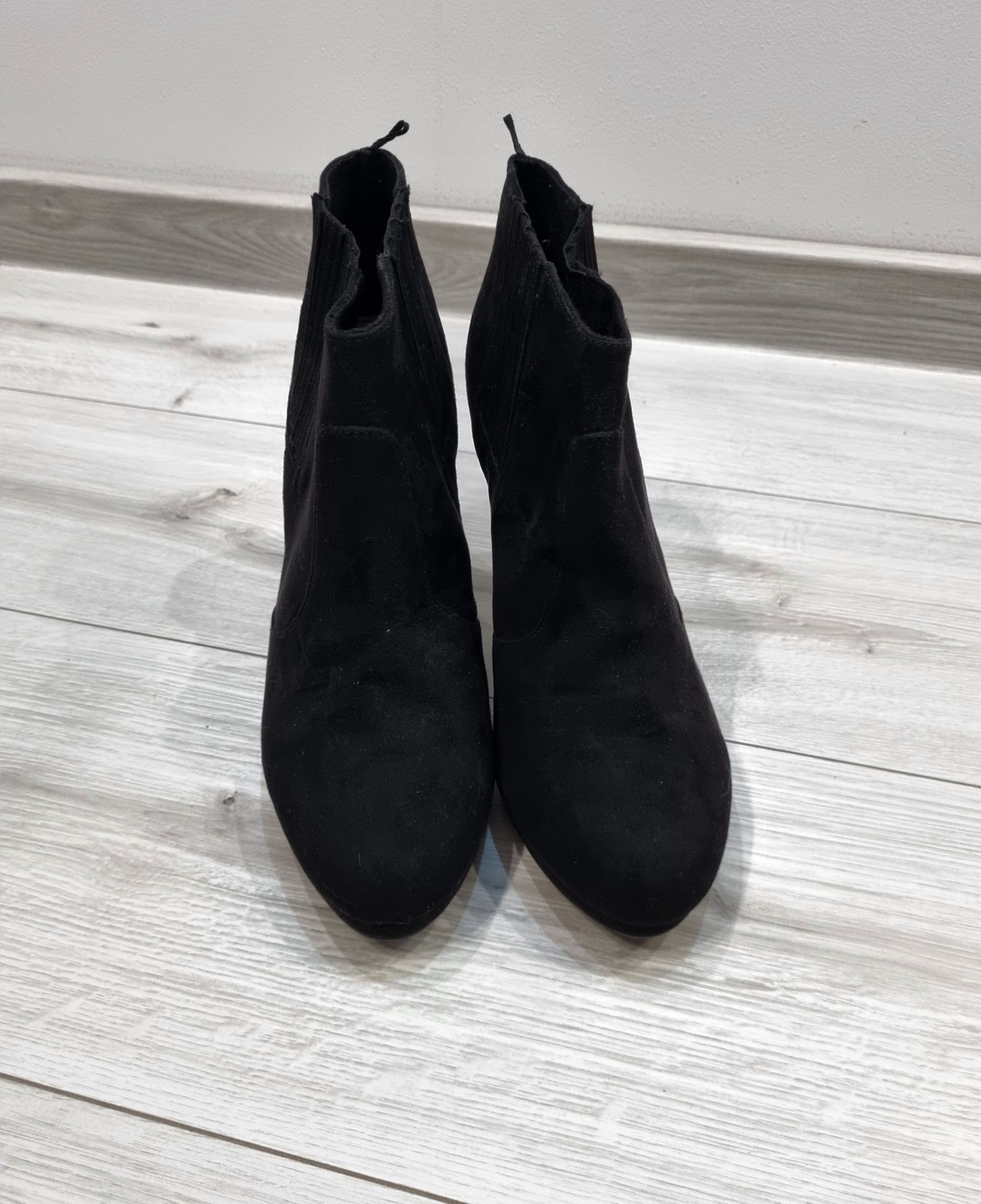 Nowe botki H&M r. 40