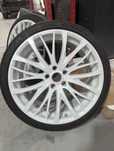 Tomason TN7 19 cali 5x112 ET45 w kolorze lodowej bieli + opony Kumho D