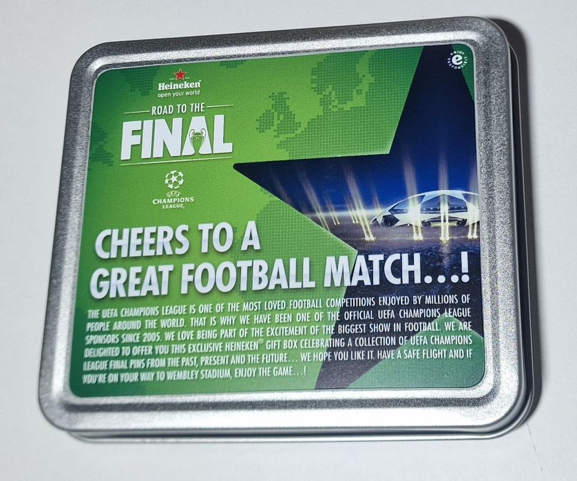Conjunto de pin's da final da Liga dos Campeões/Heineken