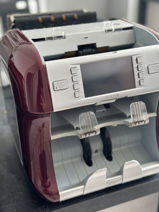 Kisan Newton. Лічильник сортувальник банкнот. Перерахунок грошей