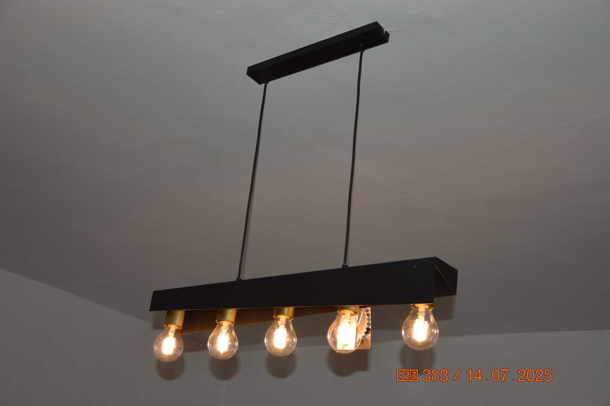 Nowa lampa Żyrandol