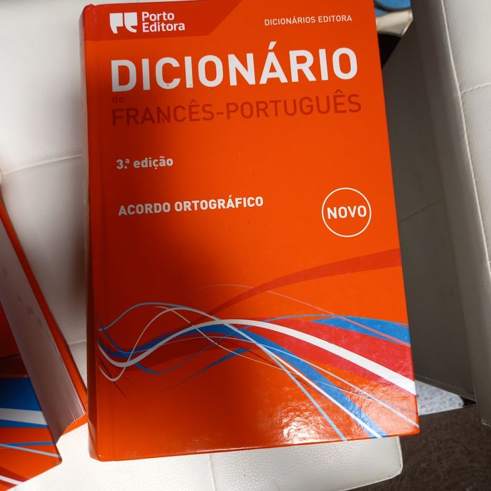 Dicionários Ingles e Francês