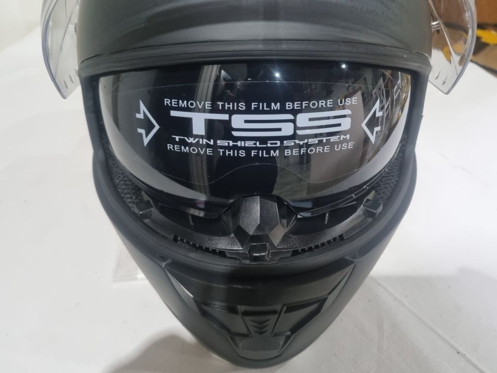 Kask motocyklowy Mocoerl XL