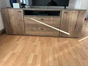 Móvel TV/ aparador em madeira para sala