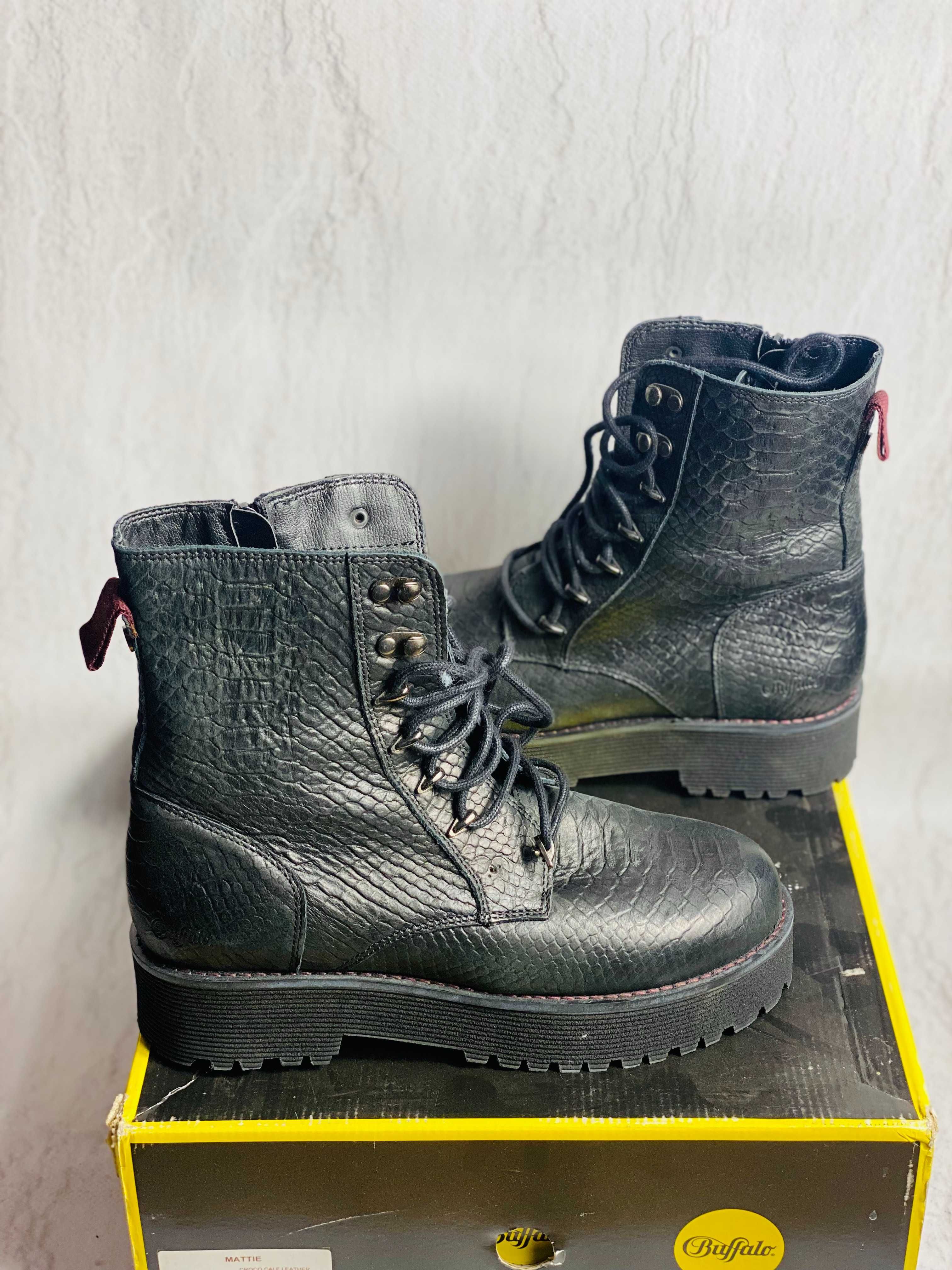 Buty kozaki Buffalo r. 40