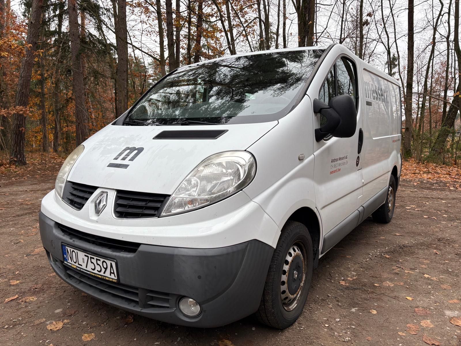 Renault Trafic 2.0D Klima 3-osobowy Zadbany