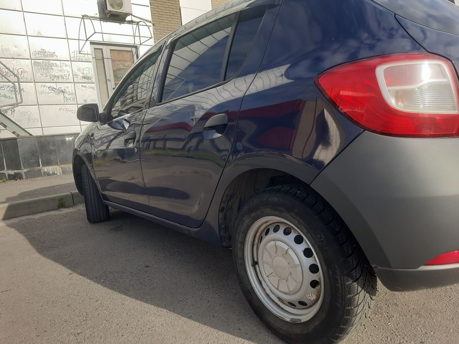 Dacia Sandero 1.2 2013