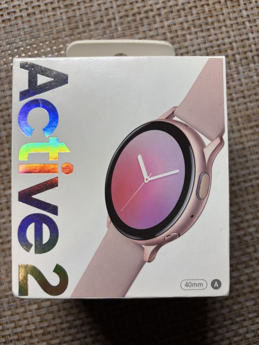 Продам б/в смарт-годинник Samsung Galaxy Watch Active2