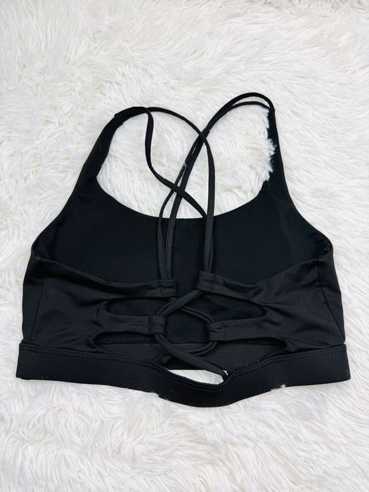 Biustonosz sportowy wypełnienie S 36 czarny