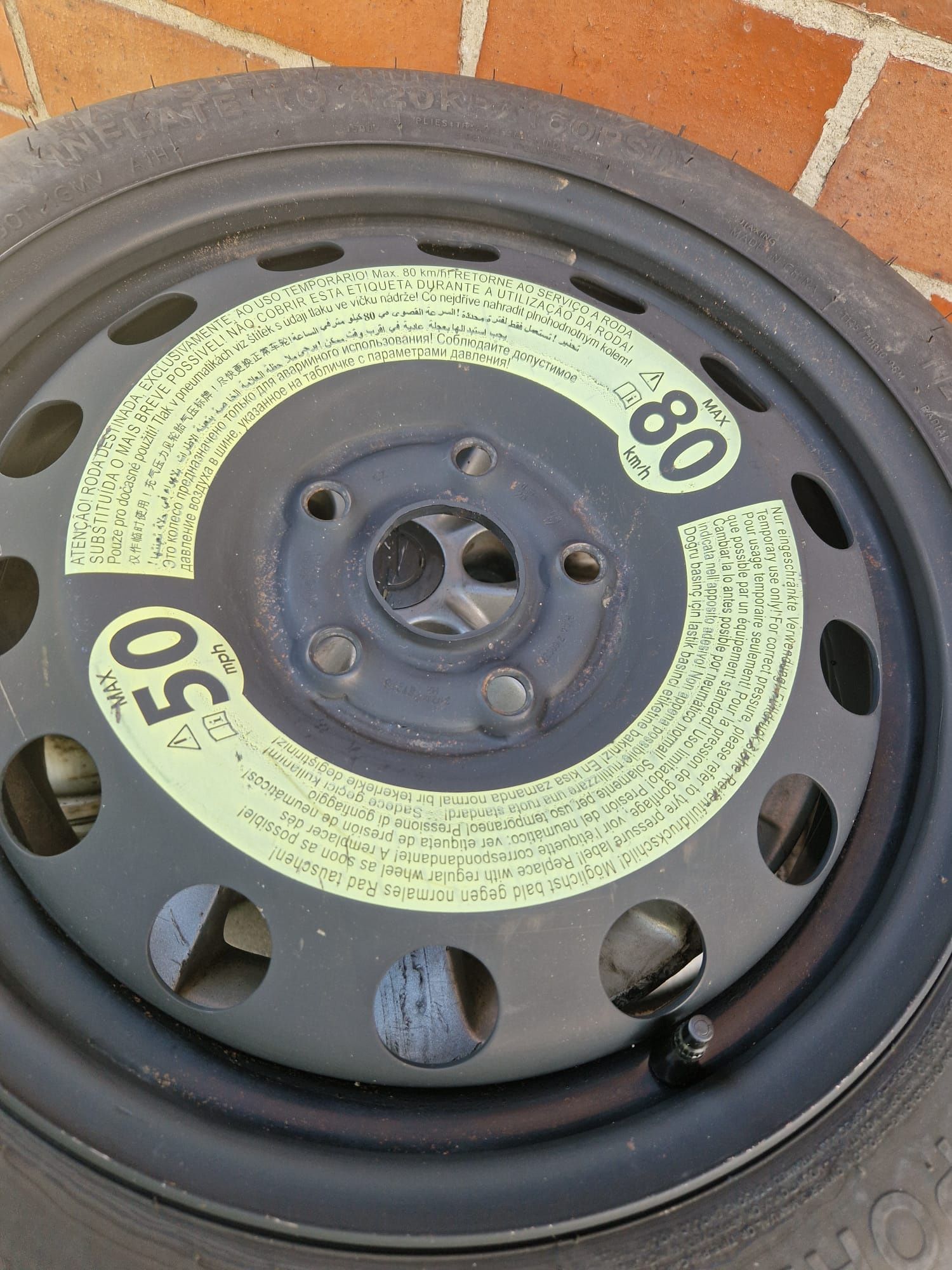 Koło dojazdowa 16 VW et 25 VW seat