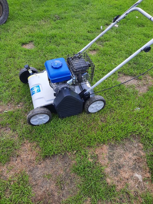 Antyki wyprzedaż kolekcji wertykulator lux tools