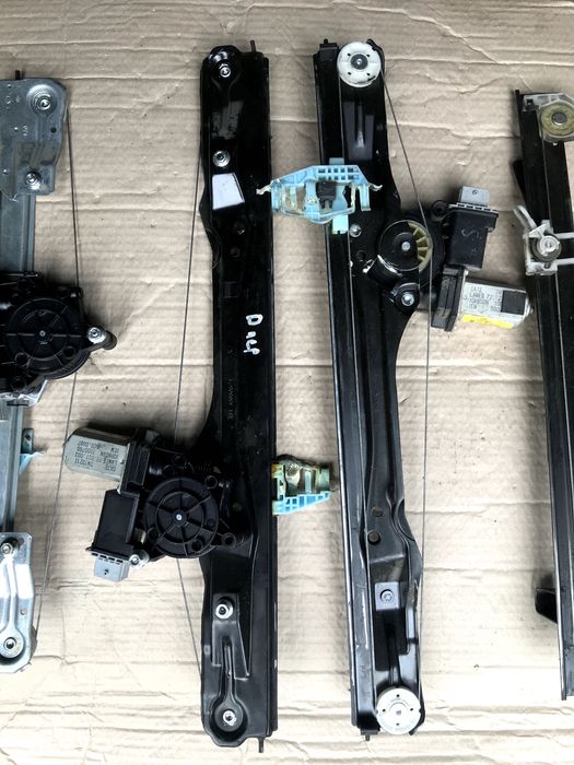 Склопідіймач Фіат Добло 223й, 263й кузов