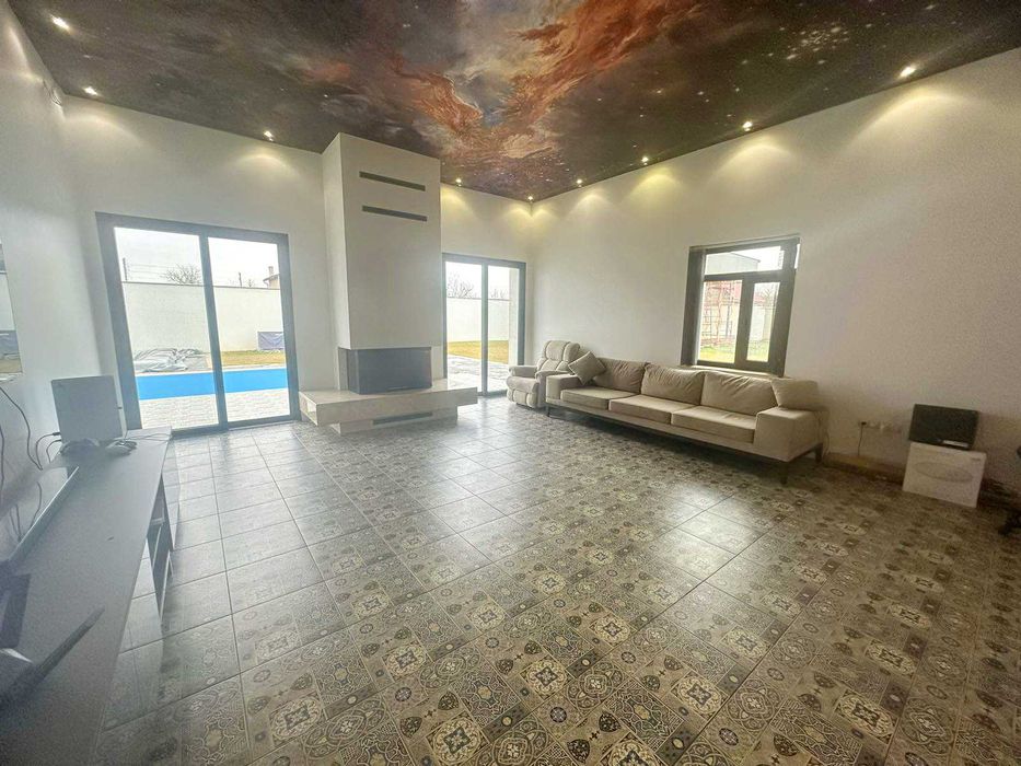 Дом на 20 сотках в Новой Долине.