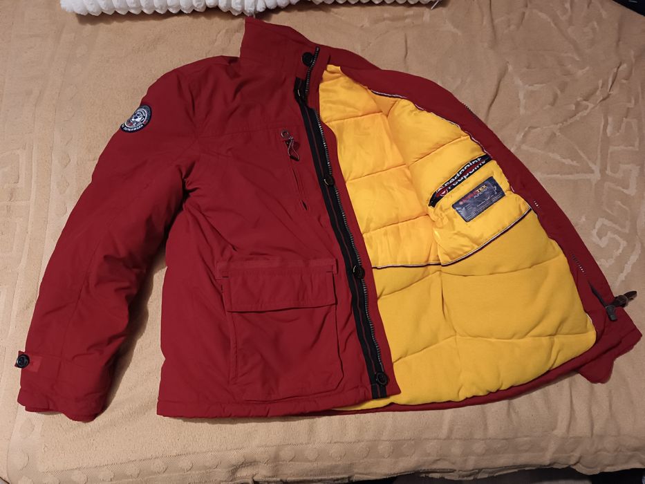 Чоловіча зимова куртка