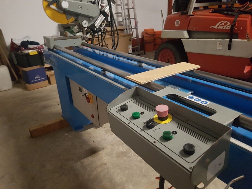 Tracador / Serra de dupla esquadria automatica - Pertici