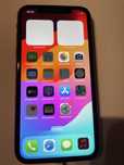 Iphone 11 64gb red заблокований під оператора