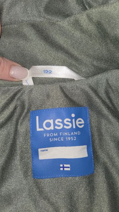 Продам зимовий комбінезон для хлопчика Lassie