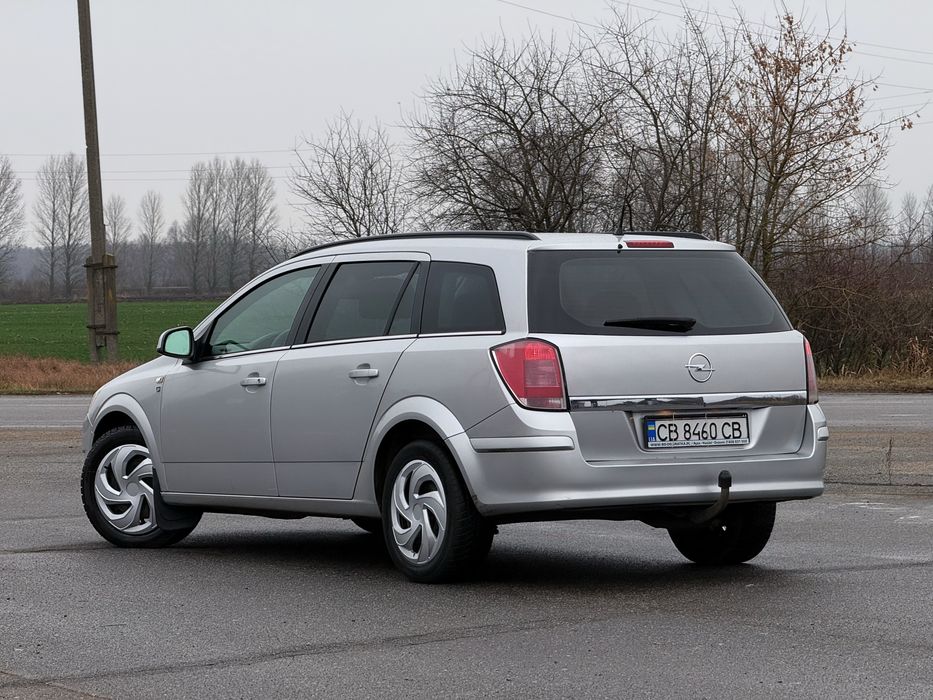 Продам Opel Astra H Дизель 1.9. 2010рік