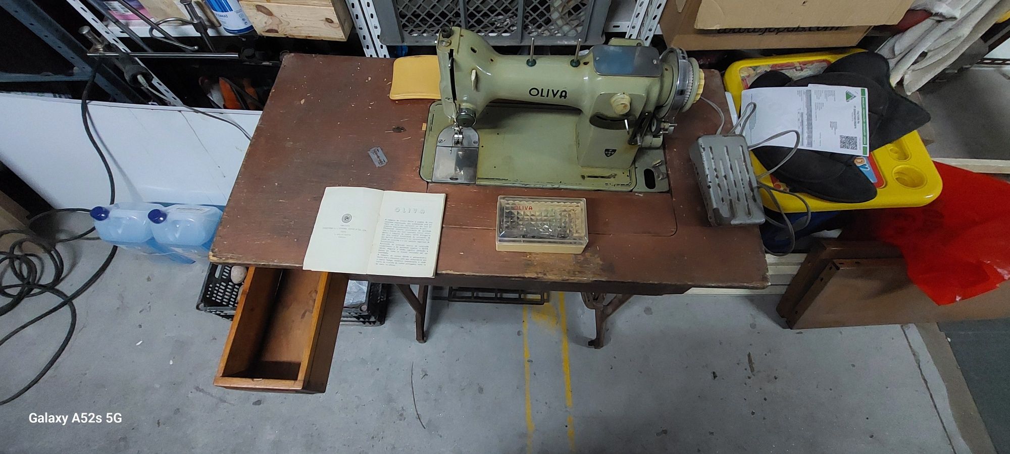 Maquina custura Oliva