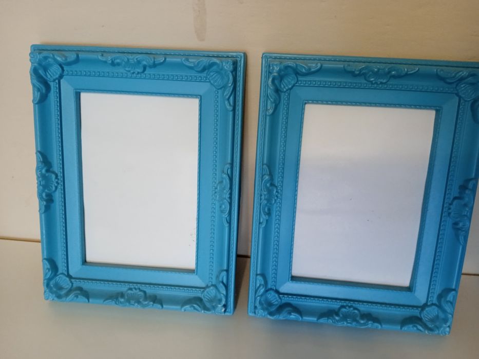 Plastikowe ramki do zdjęć