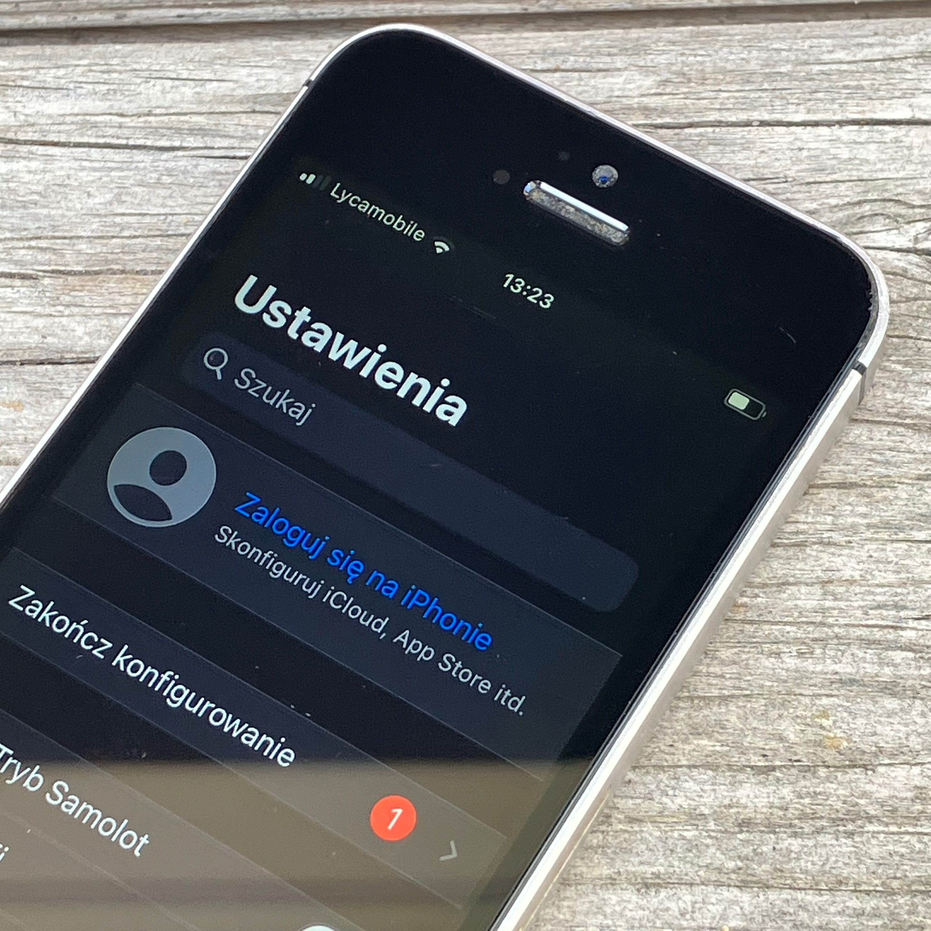 Apple iPhone SE w pełni sprawny, nowa bateria