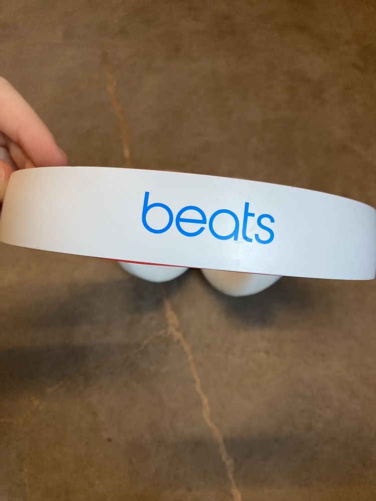 Продам навушники Beats Solo3 Wireless