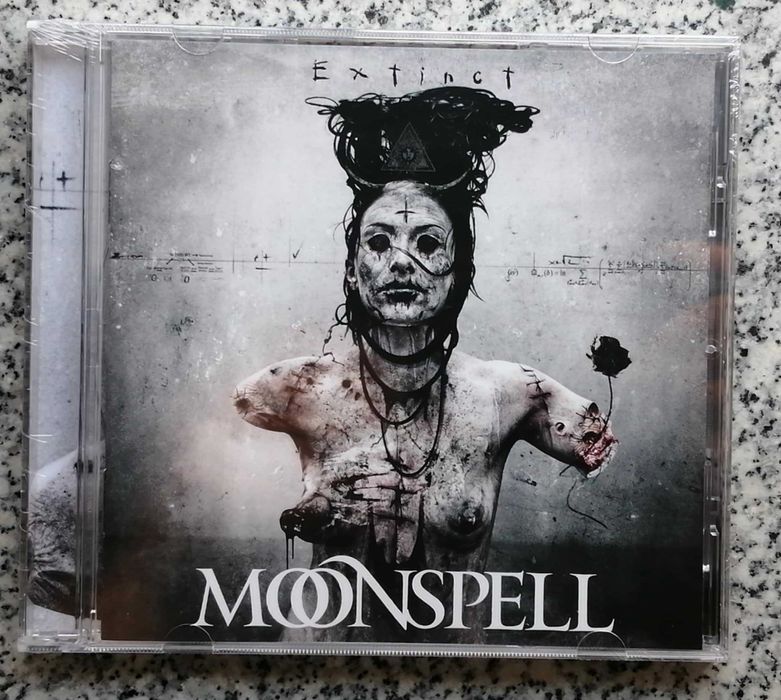 Cds de Moonspell/Alien Sex Fiend/Christian Death/Opium Warlords