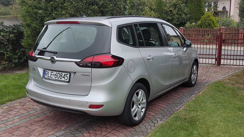 Opel Zafira 1.4 Turbo 140KM benzyna, bogata wersja 2015 r.