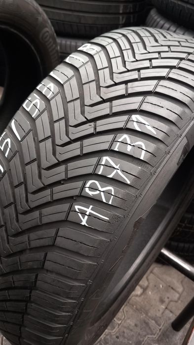 215/55/18 Continental All Season Contact 99V