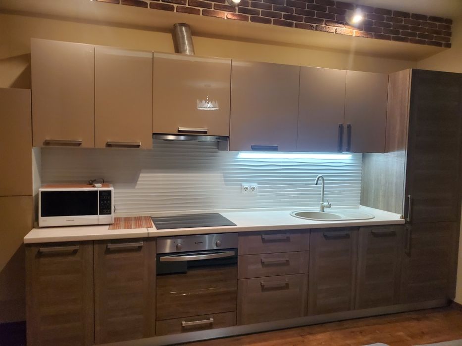 Кухня із повним комплектом вбудованої техніки, МДФ. Ста