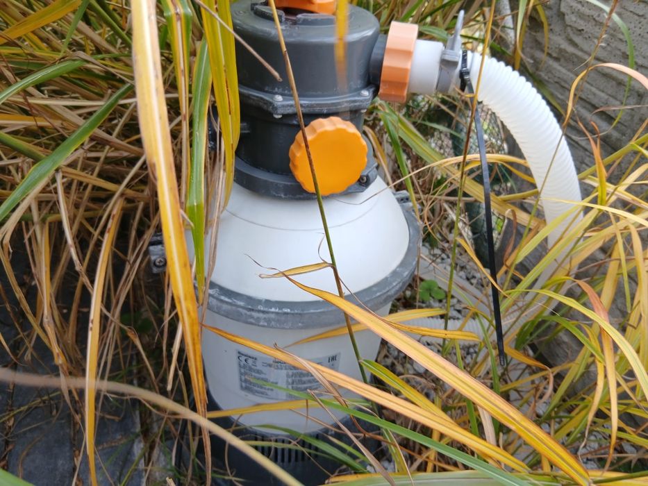 Basen ogrodowy z pompom piaskową