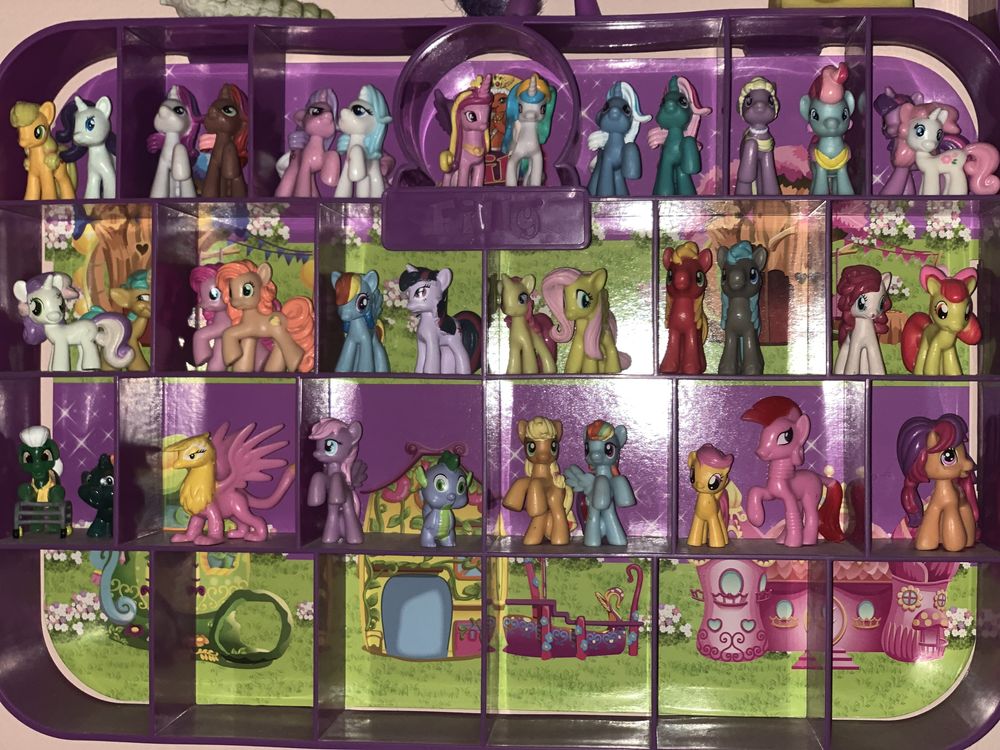 Поні Filli та my little pony з замком, будиночком і каруселлю
