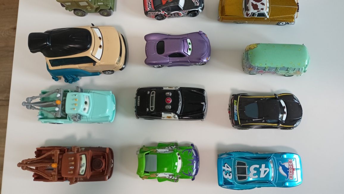 Zabawki auta cars