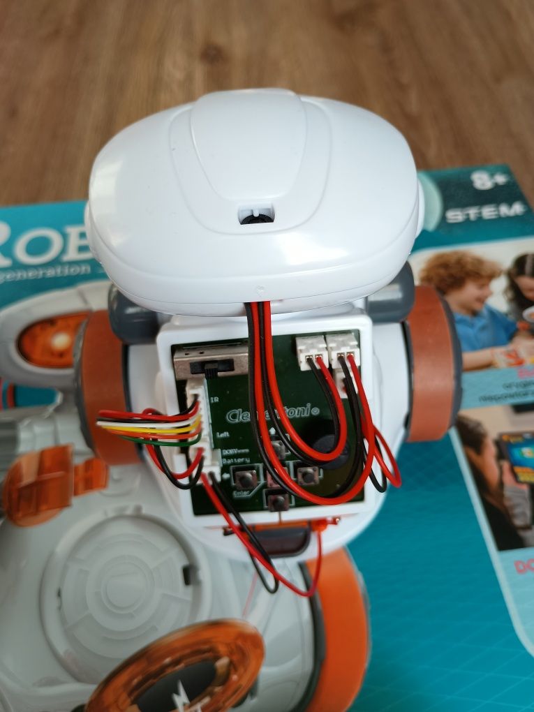 Robot mio zabawka
