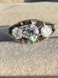 Золотое кольцо с бриллиантами 1,35Ct