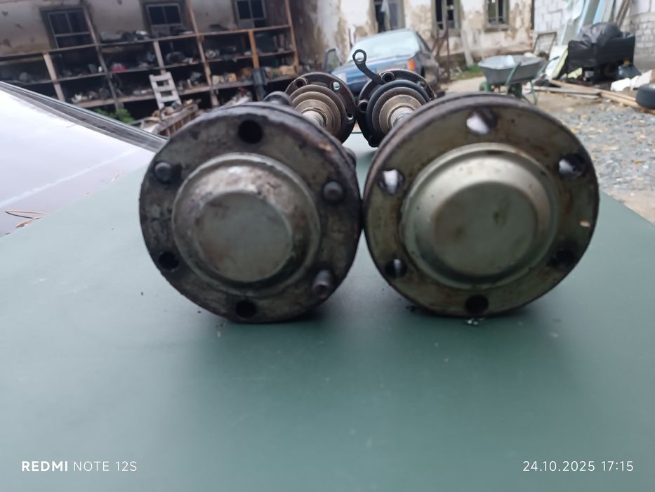 Полуосі привод задній Bmw e34 шрус бмв е34 5 series