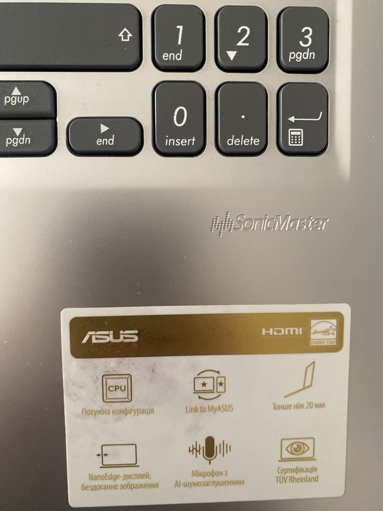 Ноутбук Asus