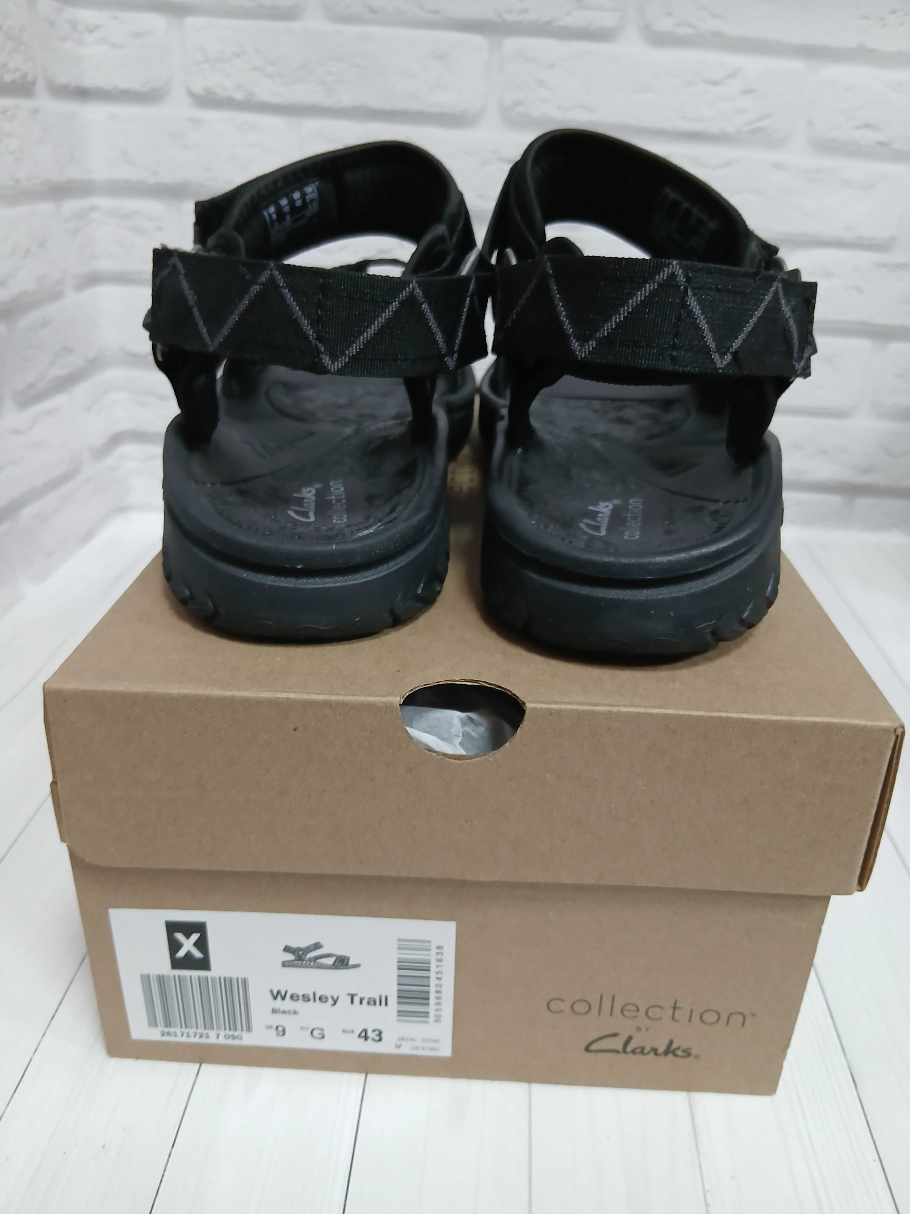 Сандалі чоловічи Clarks Wesley Trail

модель 26171721