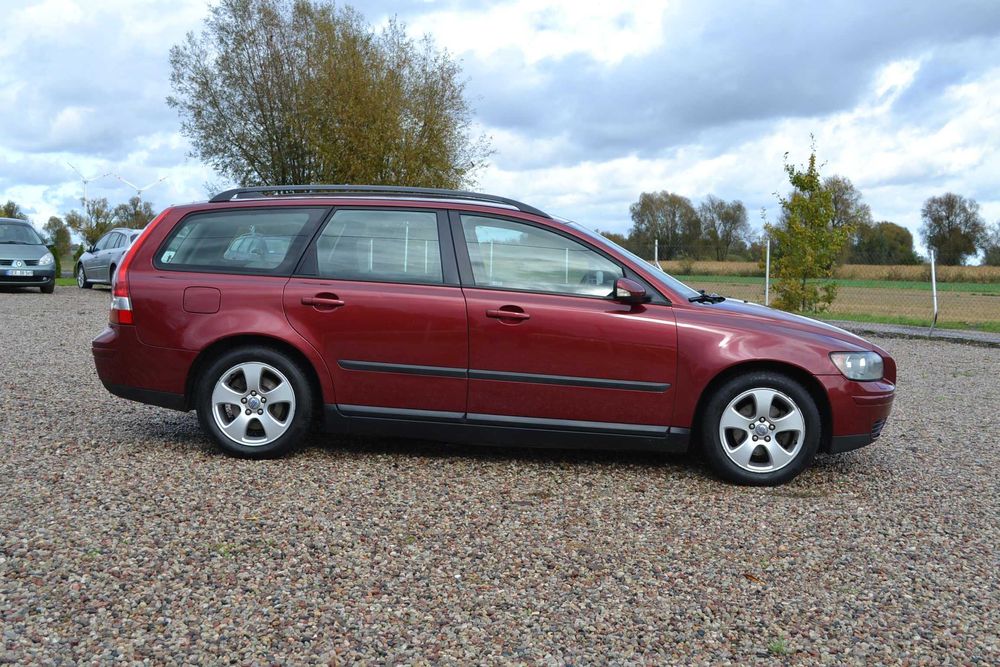 Volvo - V50  1.8 cm benzyna , klima , super stan , okazja !