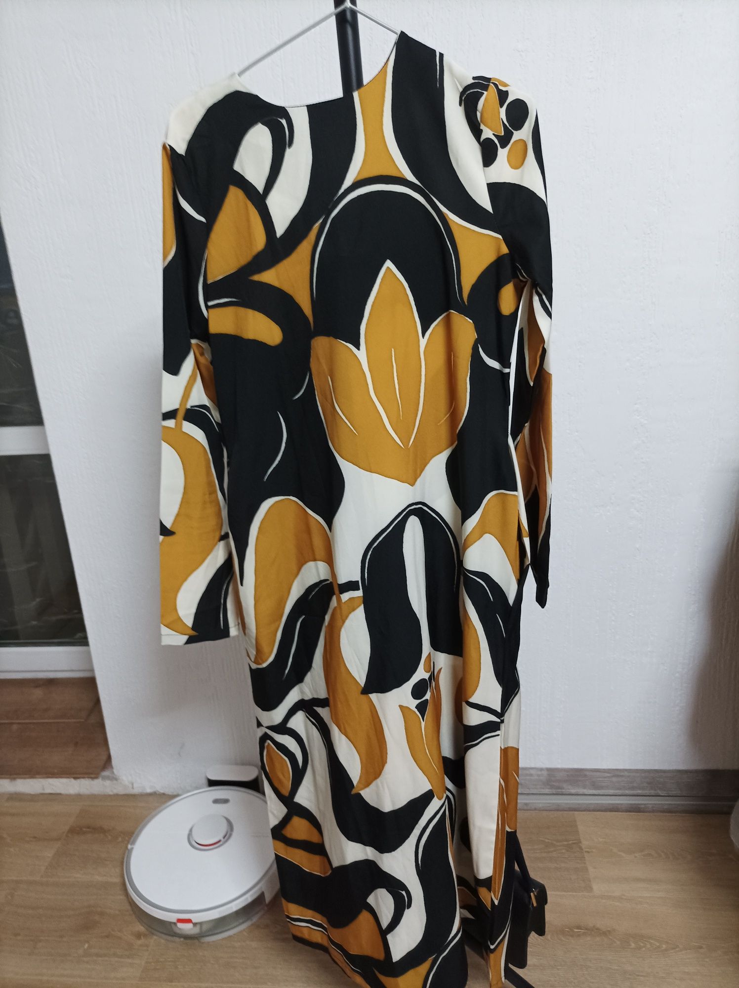 Плаття довге під Zara