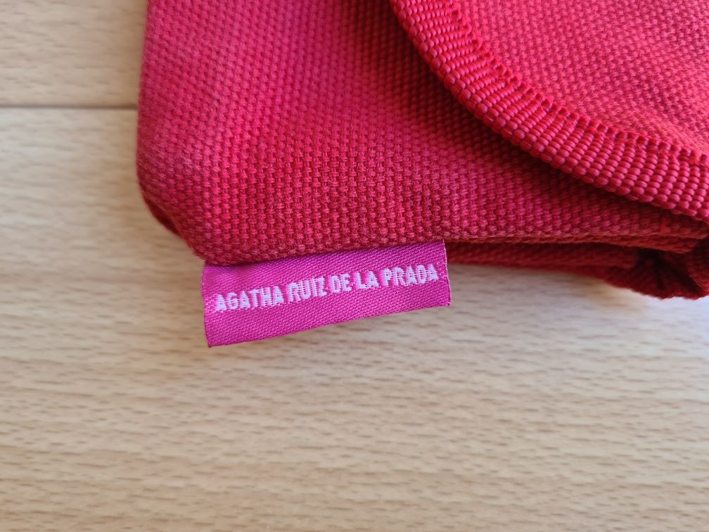 Carteira vermelha Agatha Ruiz de la Prada