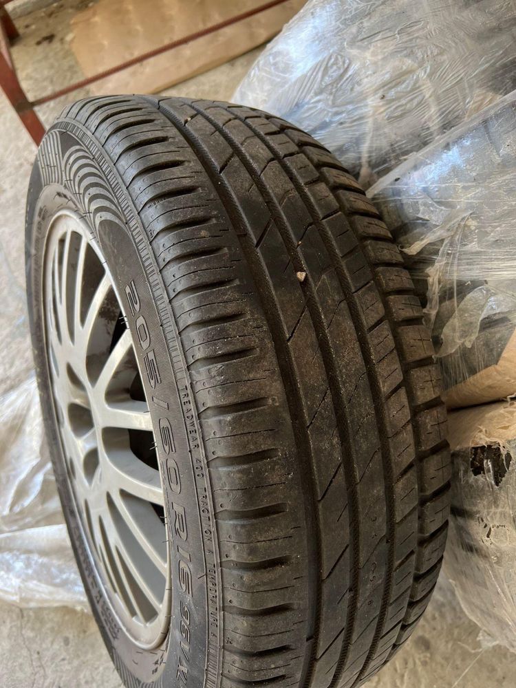 Резина літня Nokian Hakka Green R16