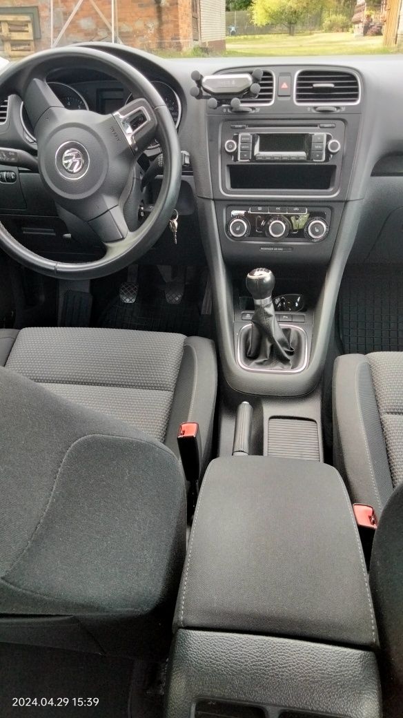 Volkswagen Golf 6 2012r 1,2 TSi benzyna 105 KM