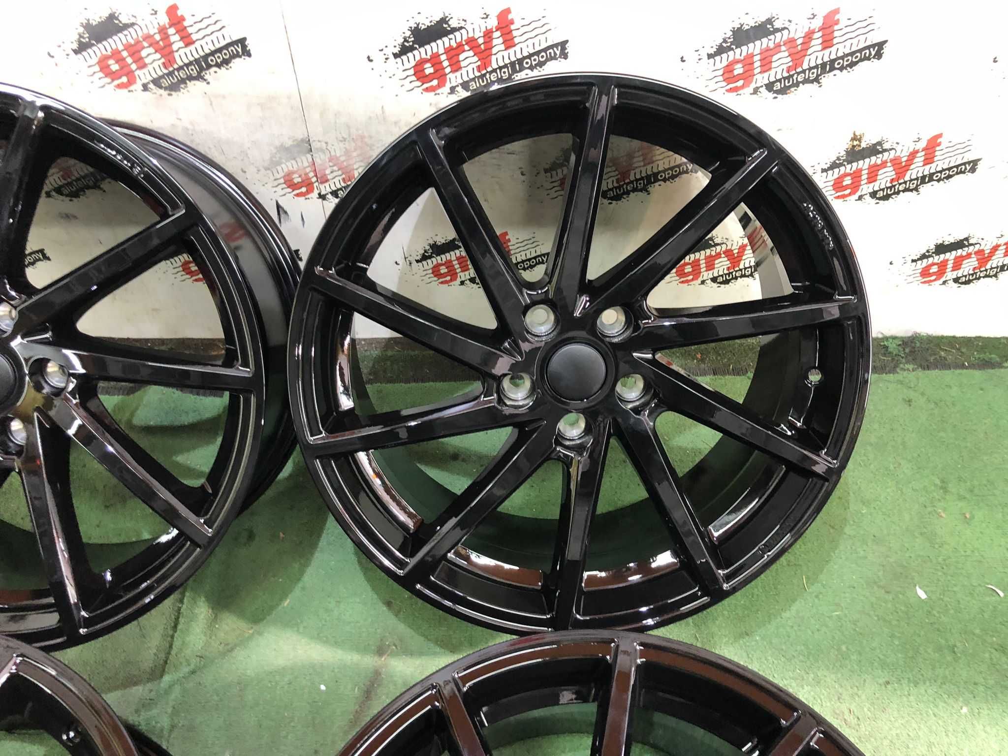 Alufelgi 5x114,3 19'' Alloy Wheels