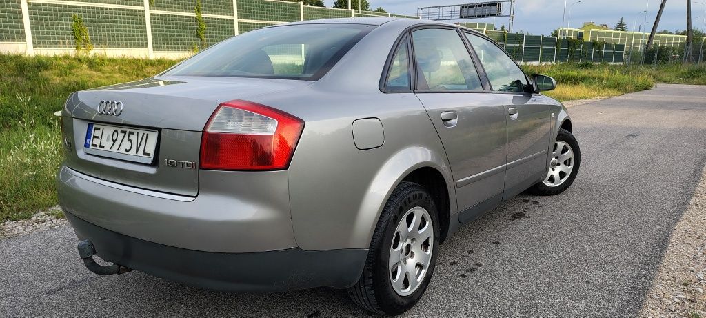 Audi a4b6 1.9tdi AWX 130km Sedan Doinwestowany!!! Bez wkładu!!