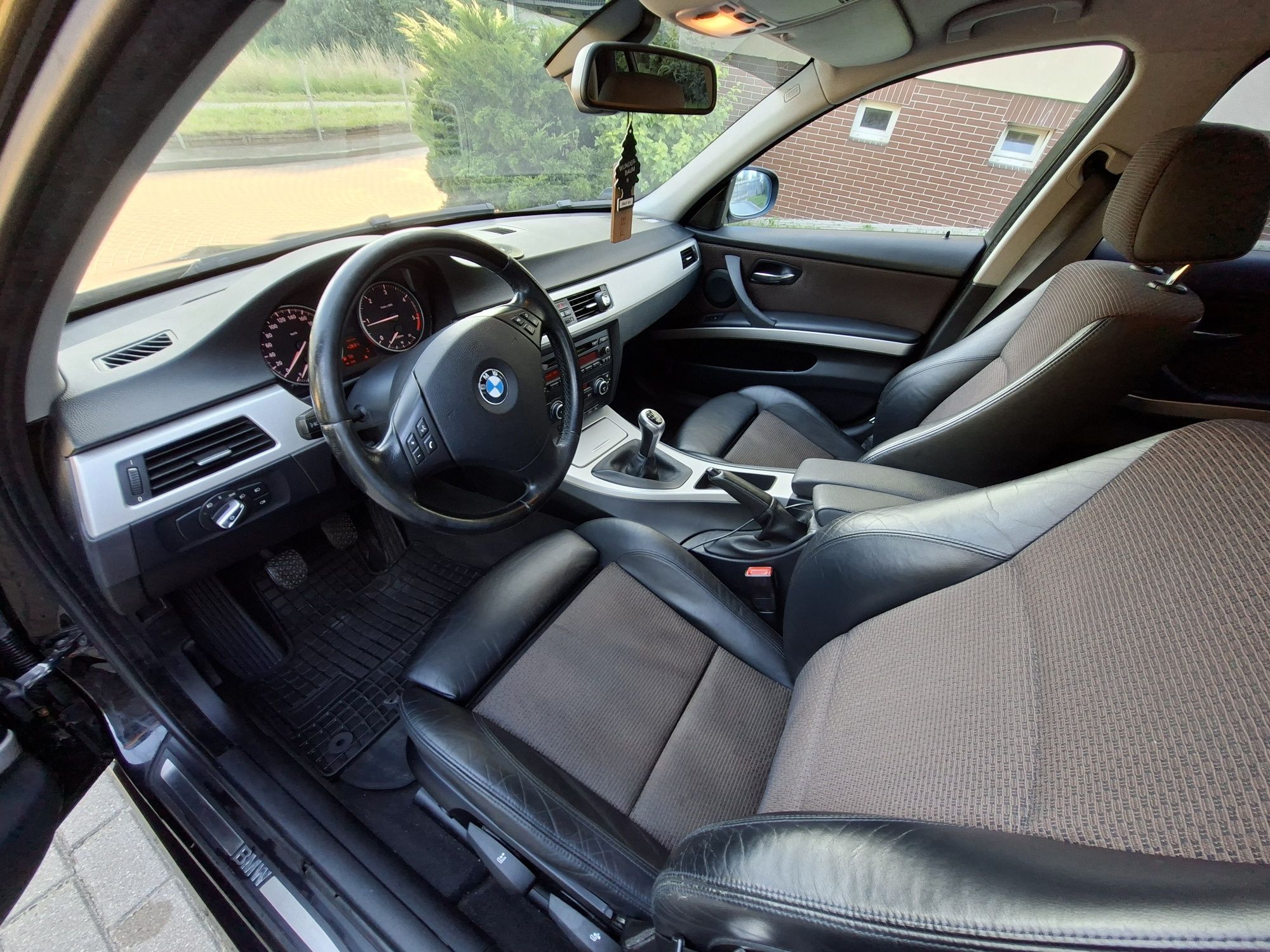 Bmw e91 318D 2008r