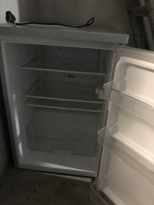 Холодильник хороший стан привезені з Німеччини